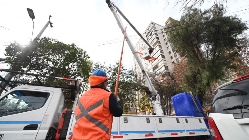 Enel refuerza su operación ante sistema frontal en la RM