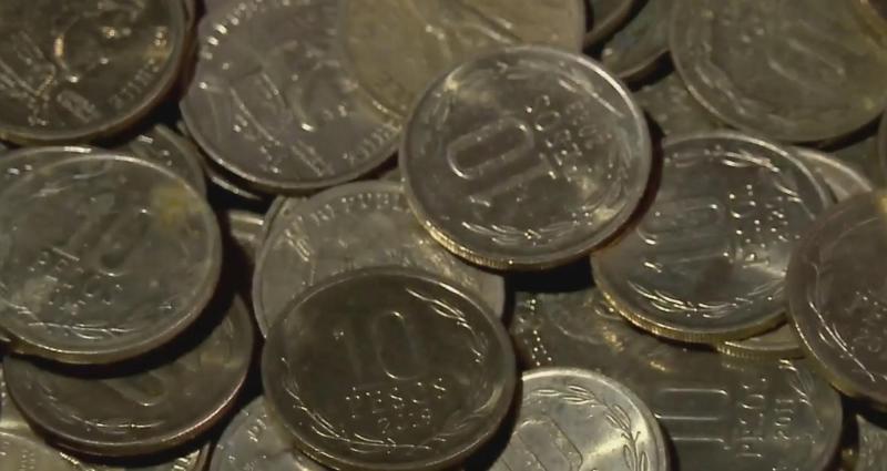 T13 - Contrabandeaban monedas de 10 pesos