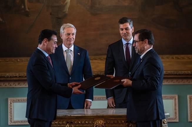 Gobierno de Chile - Presidente Kast firma acuerdos con Paraguay