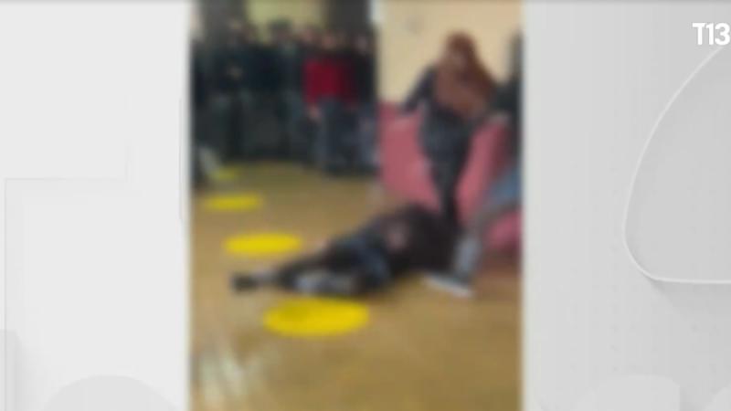 Brutal agresión contra estudiante de 14 años en liceo de Mulchén - T13