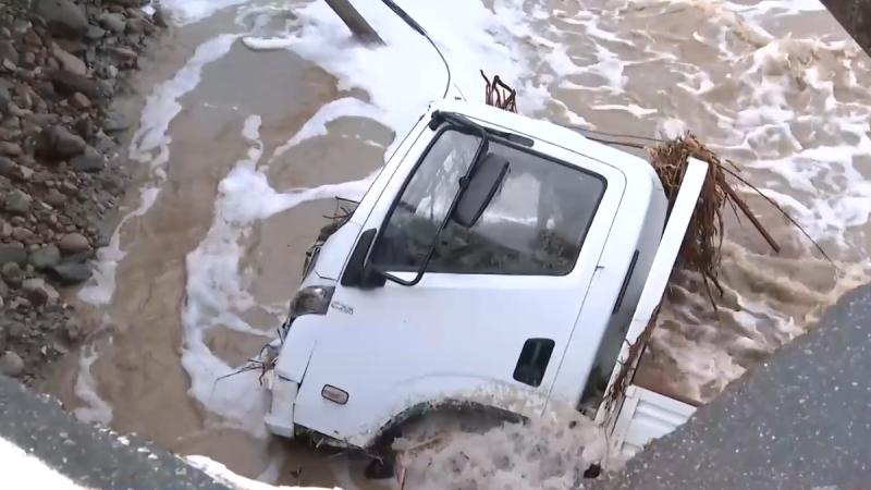 Tu Día - Camión cayó a socavón en Freirina