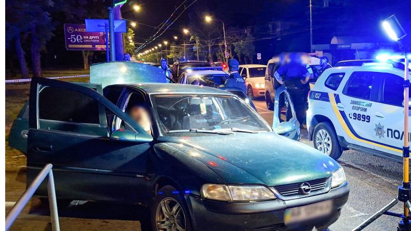 Detienen a combatiente chileno por asesinato de colombianos - Policía de Nicolaiev