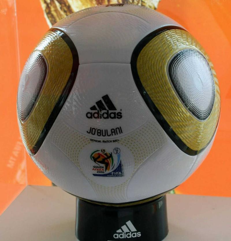 Balón Jabulani de Adidas. Warrenski/Flickr, CC BY-SA