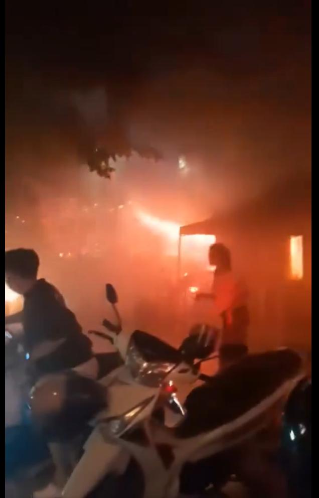 Incendio en Tailandia - Captura RRSS