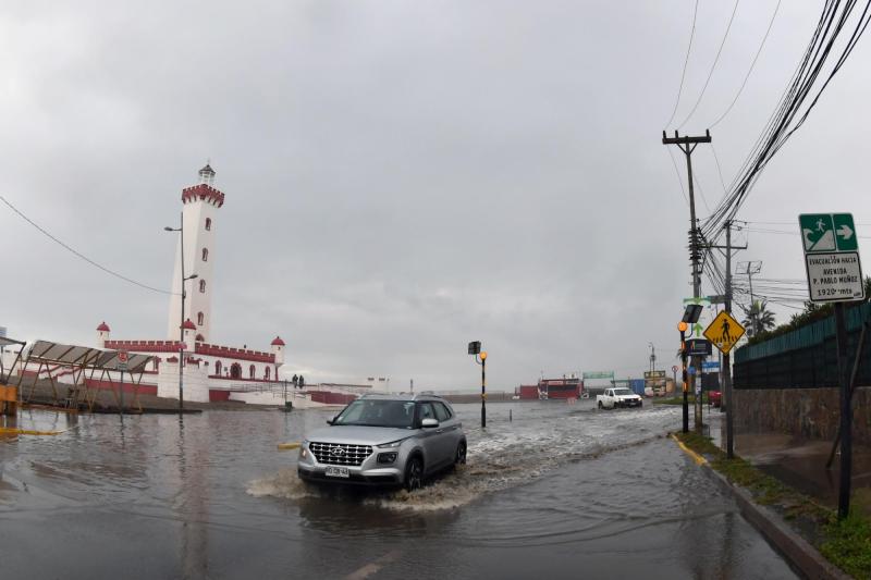 Aton - Foto referencial de lluvia en La Serena (9 de junio de 2024)