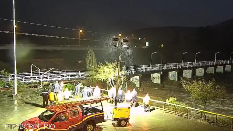 Así fue el momento exacto del colapso del Puente Viejo en Illapel - T13