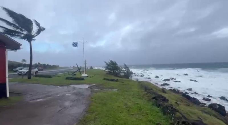 T13 - Sistema frontal en Rapa Nui