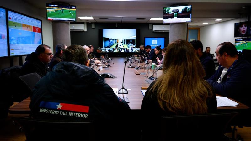 Más de 6 mil aislados y siete ríos con riesgo de desborde: Gobierno insiste en evacuar zonas de riesgo