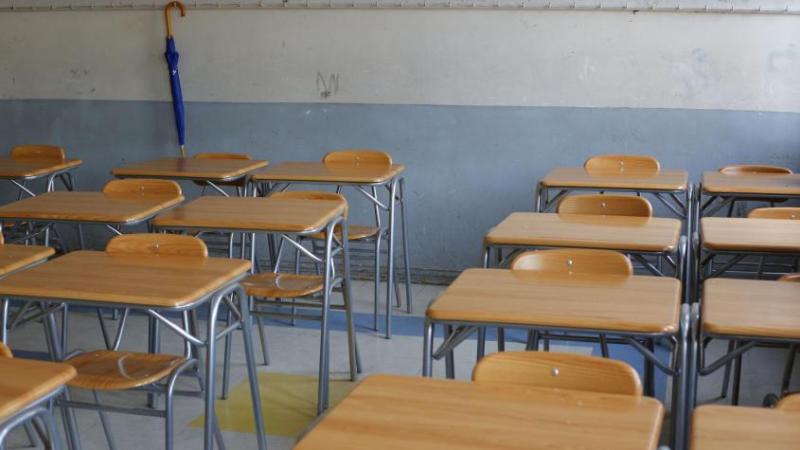Agencia Uno (referencial) - Suspensión de clases