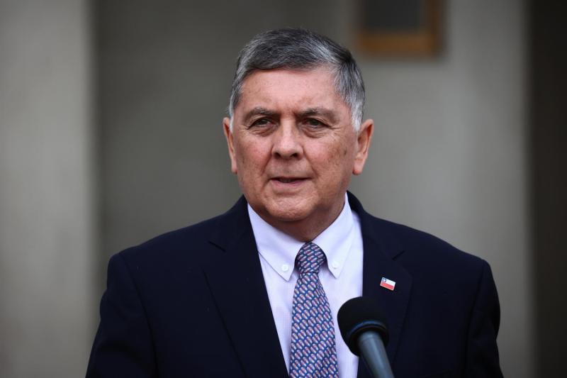 Aton- Biministro Claudio Alvarado