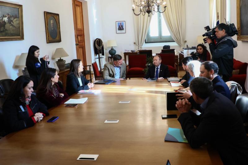 174 alcaldes piden que se apruebe la megarreforma - Aton