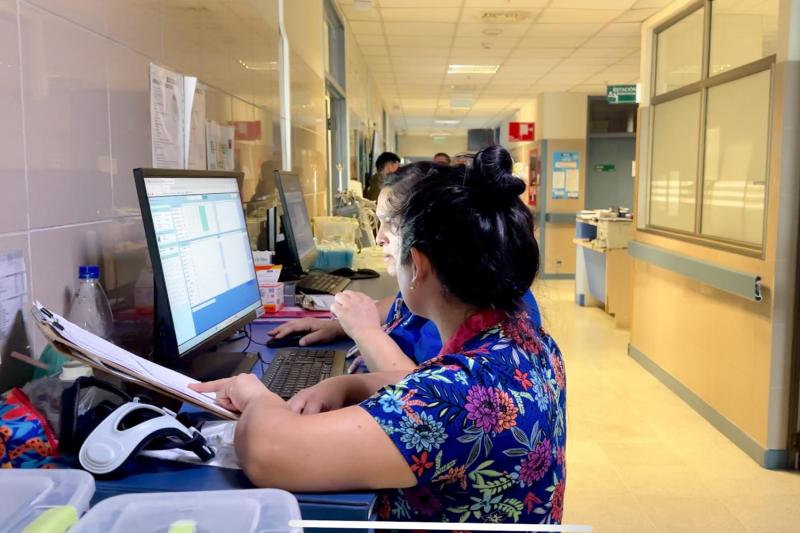 Presentan querella contra médica del Hospital de Los Ángeles - referencial Agencia Uno