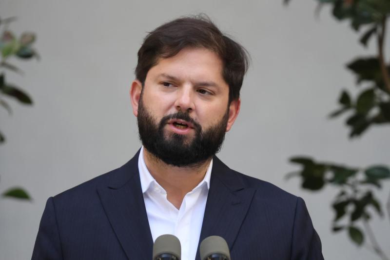 Aton- Expresidente Gabriel Boric