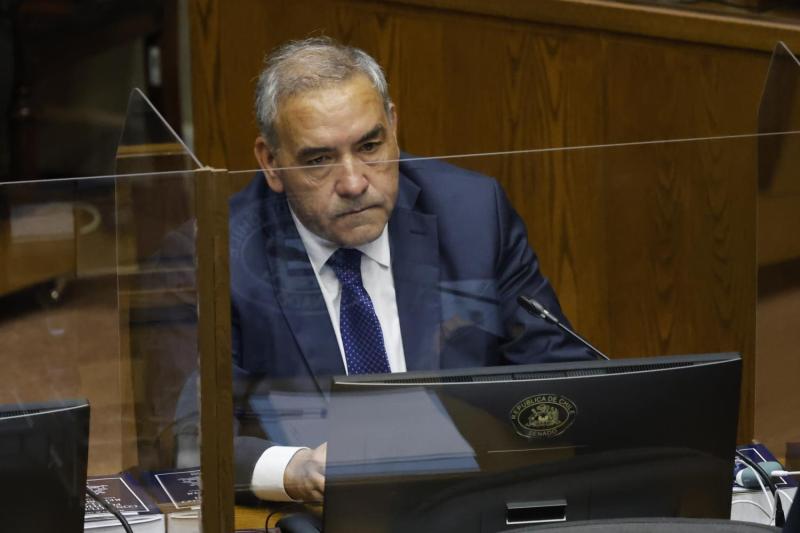Aton- Senador Fidel Espinoza