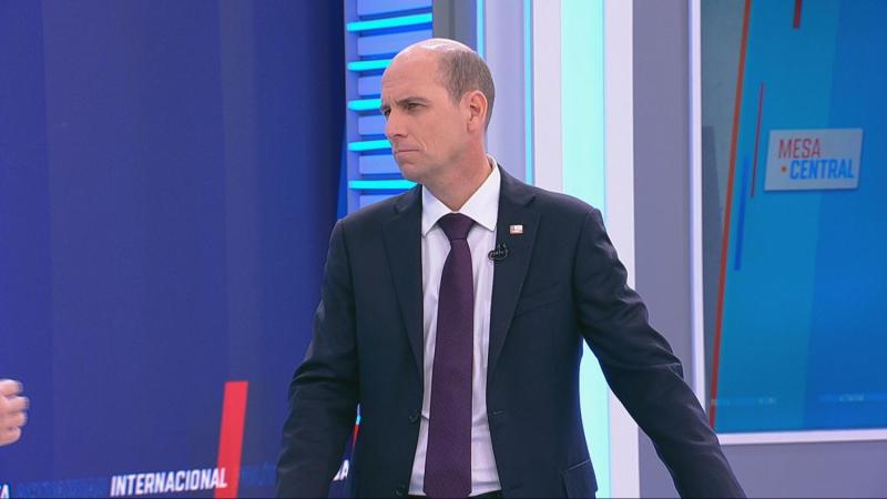 Martín Arrau - Mesa Central