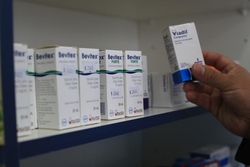 Agencia UNO - Compensación de más de $45 mil por colusión de medicamentos: quiénes reciben el pago y cuáles son los requisitos
