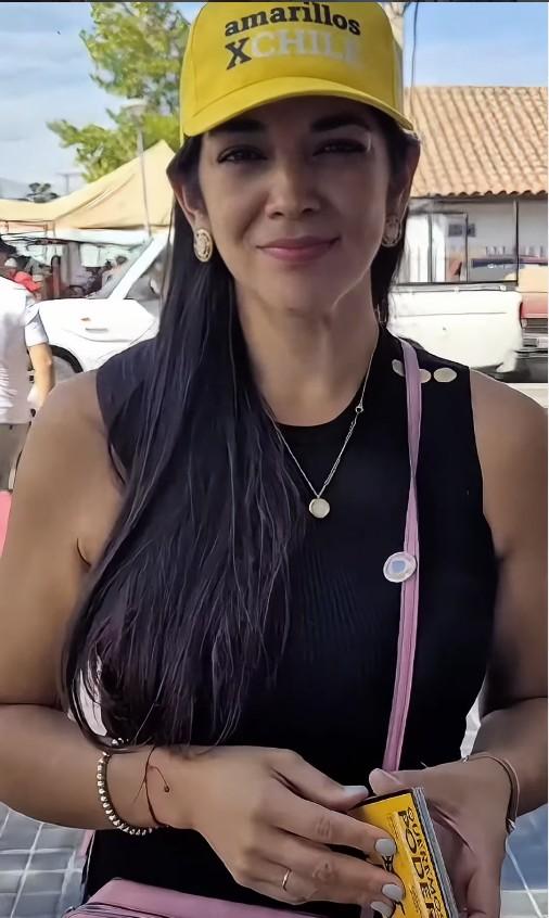 La abogada Elizabeth Rodríguez tras renunciar al PDG realizó actividades públicas en favor de Amarillos por Chile.