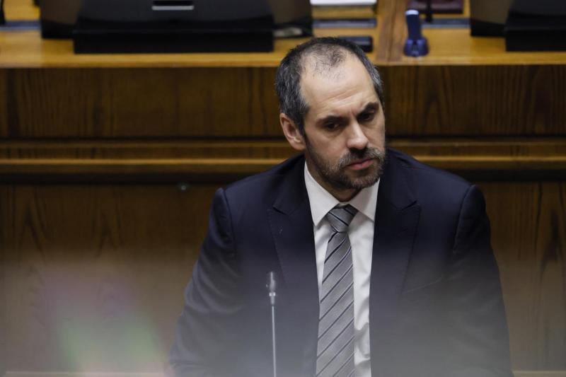 Aton- Exministro Nicolás Grau