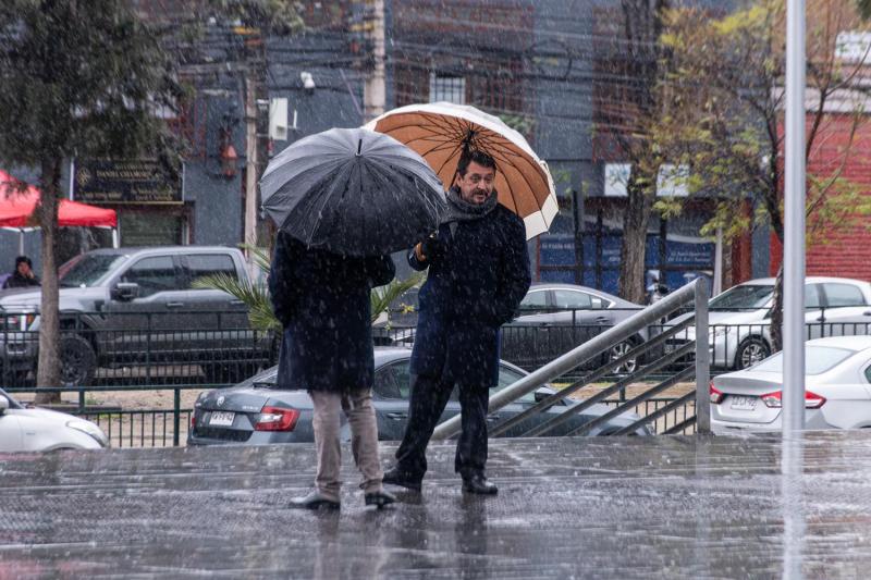 Agencia Uno - Lluvia en Santiago