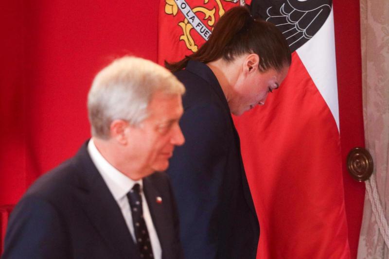 Las frases que dejó la despedida del Presidente Kast a la exministra Duco - Agencia Uno