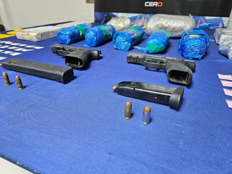 PDI buscaba una camioneta robada y terminó encontrando drogas y armas en Peñaflor