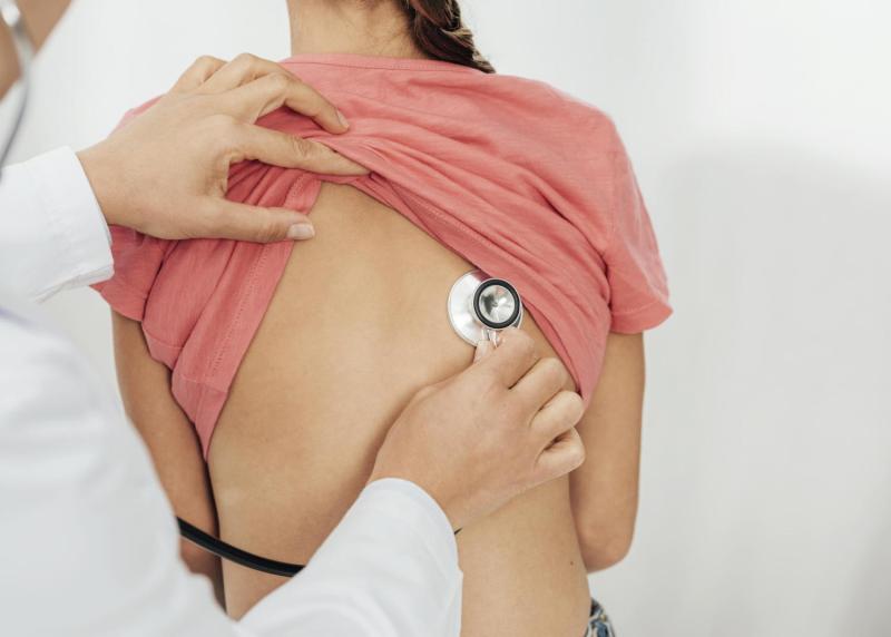 Magnific (referencial) - Síntomas de un infarto en mujeres