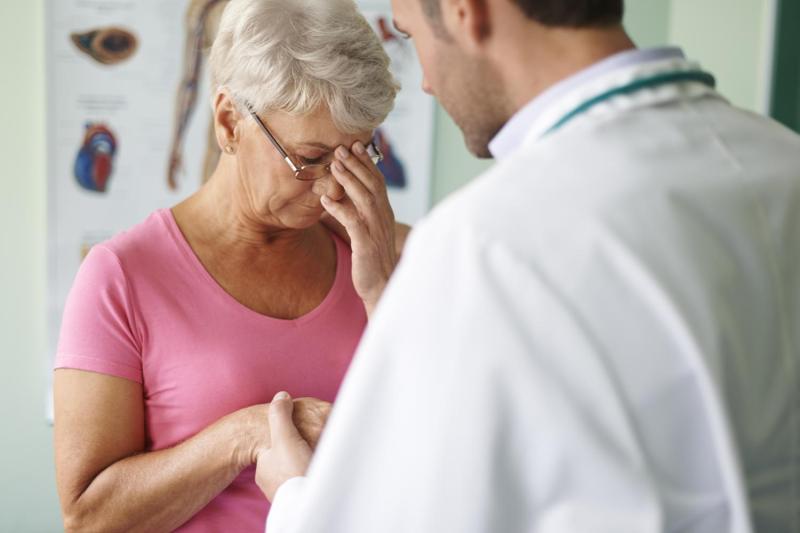 Magnific (referencial) - Síntomas de un infarto en mujeres