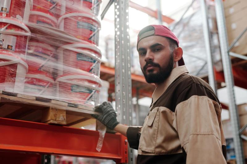 Pexels - Operador de bodega (referencial)