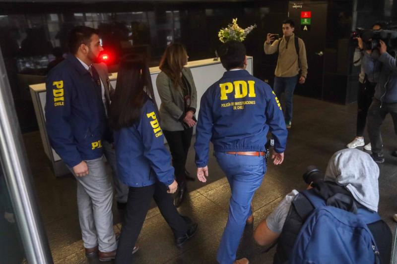 Agencia Uno - Imputados presionaron a cúpula de Junaeb para remover a fiscalizadores