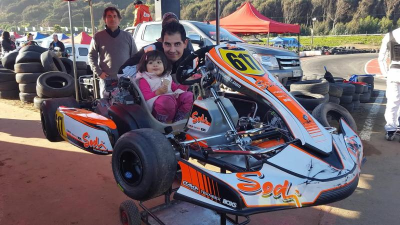 Aún es una niña pero ya tiene ocho años de experiencia en karting y quiere llegar a la Fórmula 1 - Instagram anaisorellanaramos