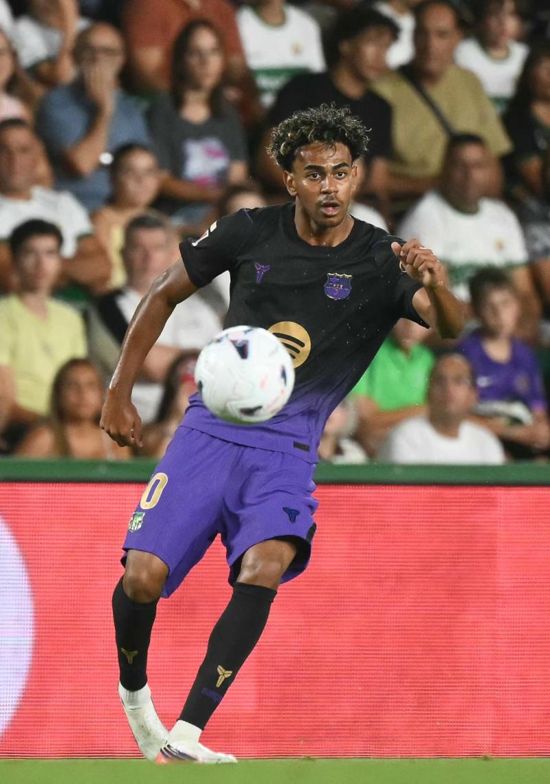 GOLES del Elche vs. FC Barcelona: Videos, resumen y resultado - AFP