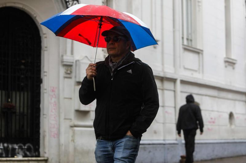 Agencia Uno - Lluvia en Santiago