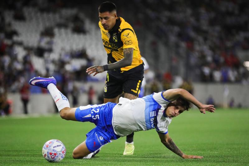Coquimbo y Católica cierran la fecha 19 - Photosport