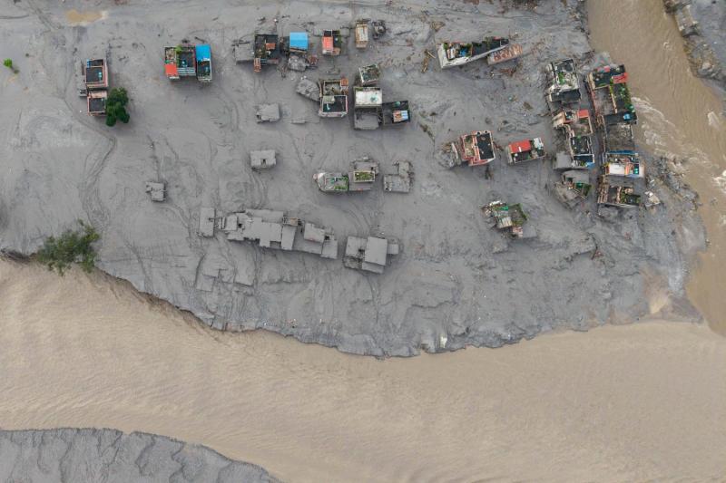 Qué es el GLOF, el 'tsunami de tierra' que afectó a Nepal - AFP