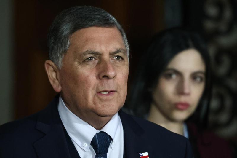 Aton- Biministro Claudio Alvarado