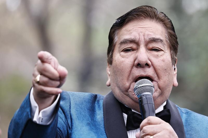 Agencia UNO - La pelea por el legado de Tommy Rey: Viuda del cantante y su histórico músico se enfrentan por el uso de su nombre