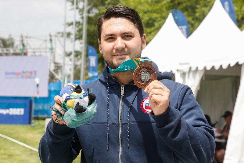 Agencia Uno - Ricardo Soto y su medalla en Santiago 2023