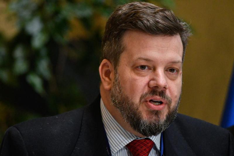Kaiser apunta contra Kast por indultos - Agencia Uno