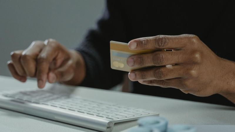 Pexels - Estafa bancaria