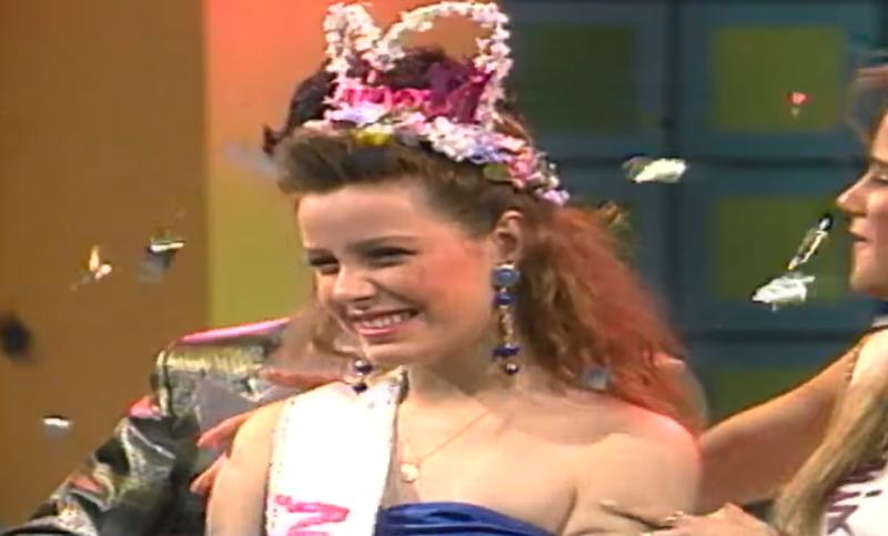 Youtube (captura) - Claudia Conserva como Miss 17