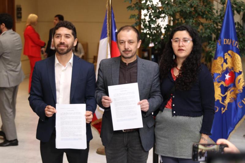 Diputados Juan Santana, Luis Cuello y Daniela Serrano