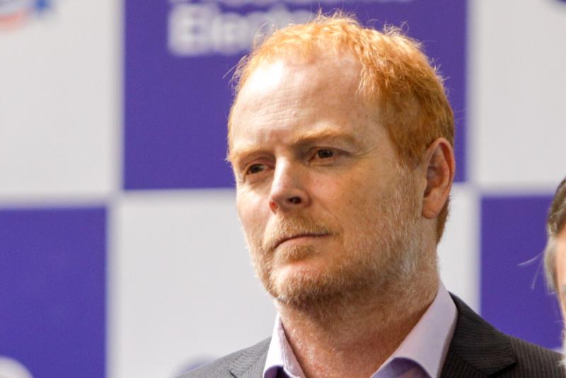 Agencia Uno - Senador Rojo Edwards