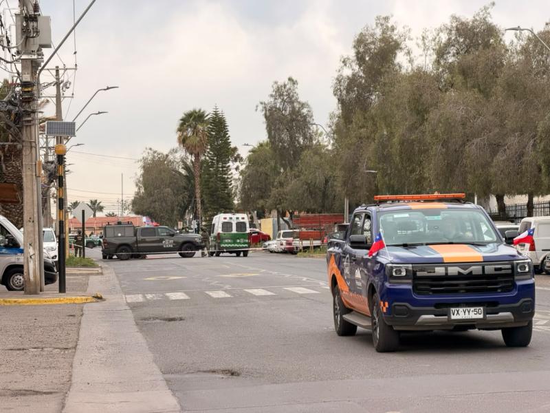 Evacúan dependencias de Seguridad Municipal de Peñalolén - Cedida