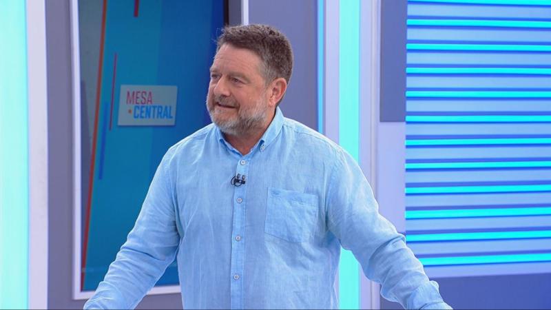 Gobernador Claudio Orrego en Mesa Central