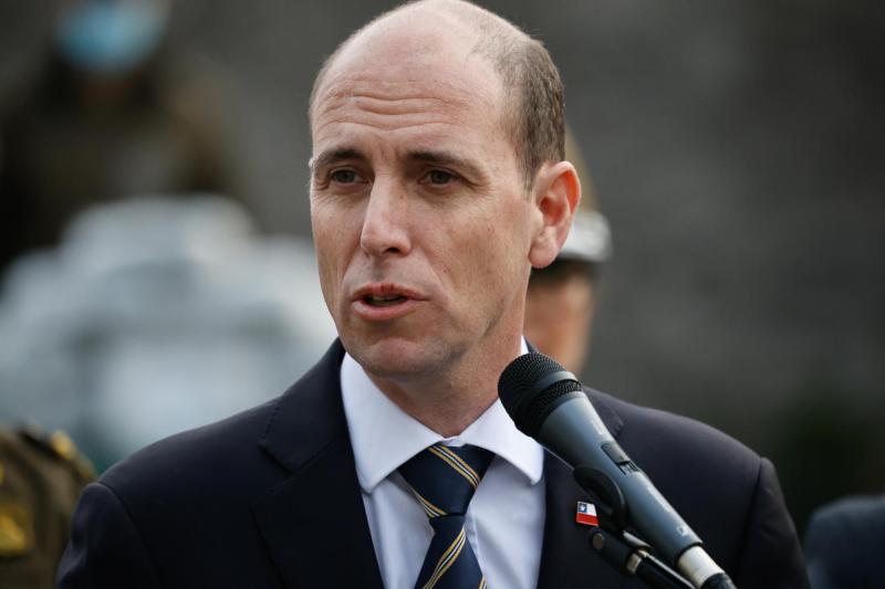 Aton- Ministro Martín Arrau