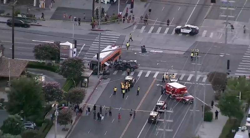 Captura RRSS - Tres muertos en accidente de un helicóptero de noticias en Estados Unidos