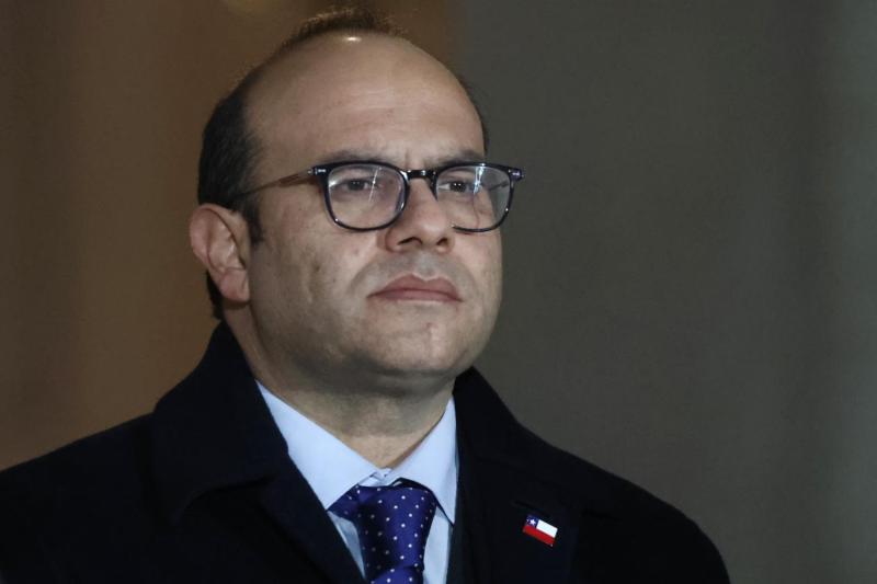 Aton- Subsecretario Pavez defendió diseño comunicacional del gobierno