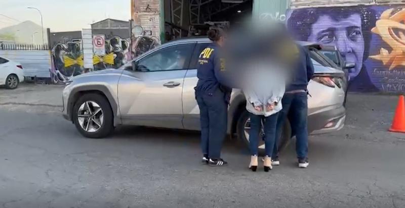 La detuvieron cuando viajaba a Perú: mujer es acusada de estafa piramidal con 1.500 víctimas
