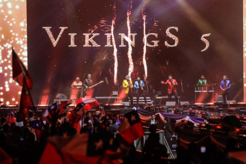 Los Viking 5 en el cierre de campaña de José Antonio Kast - Agencia Uno
