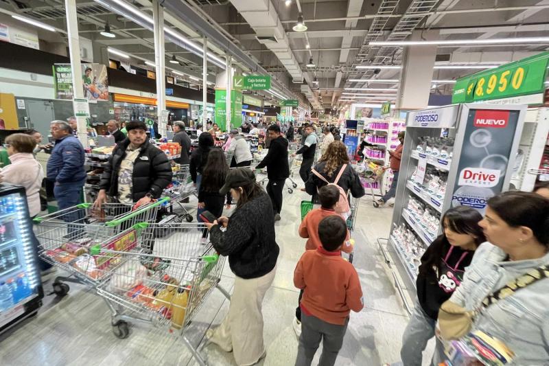 ¿Cuándo reabre el comercio tras los feriados de Fiestas Patrias? - Agencia Uno
